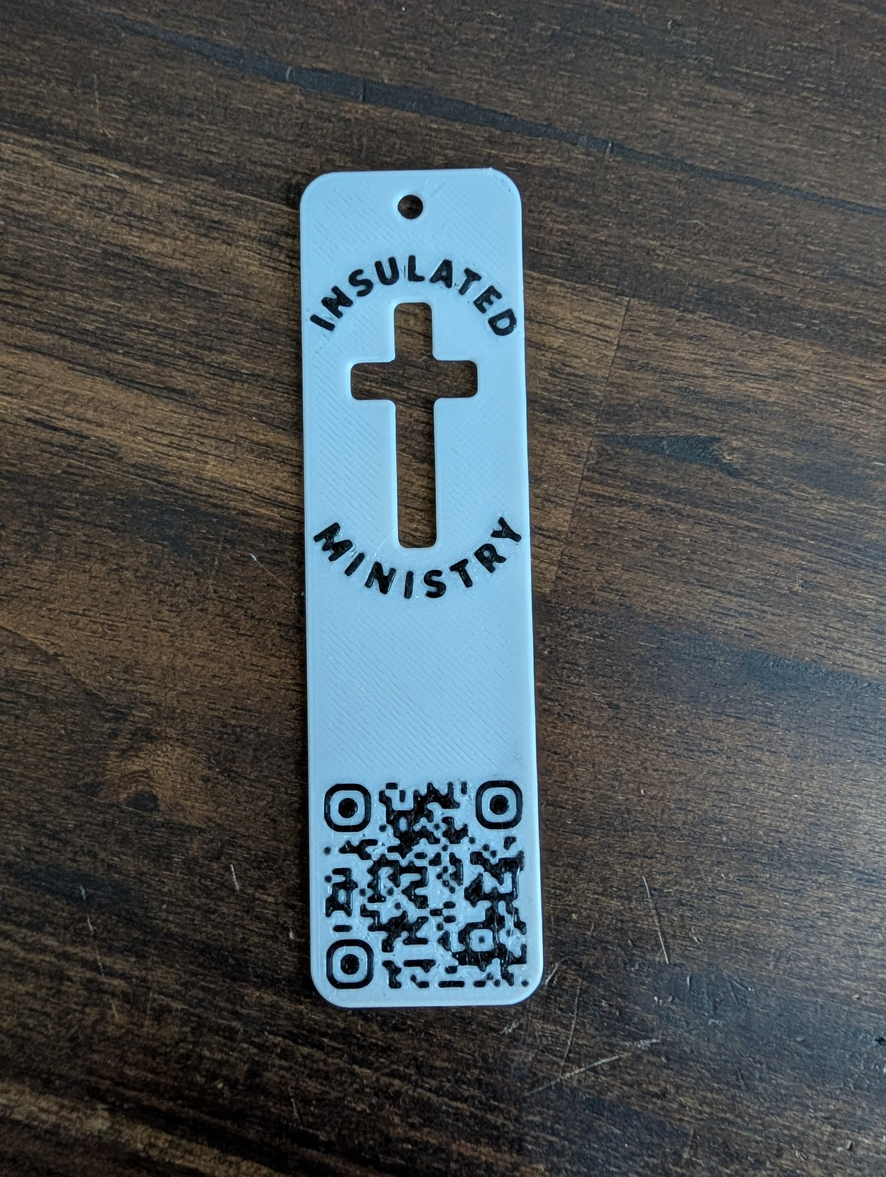 A 3D printed insulated bookmark qr code